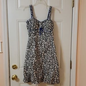 Summer dress, black and white